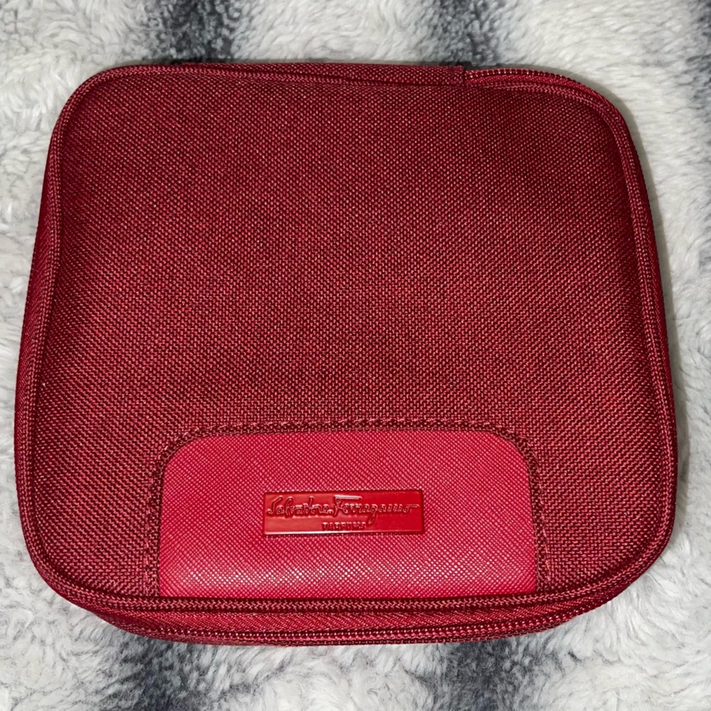 SALVATORE FERRAGAMO PERFUMS FOR AVIANCA ZIP COSMETIC TOILETRY TRAVEL BAG